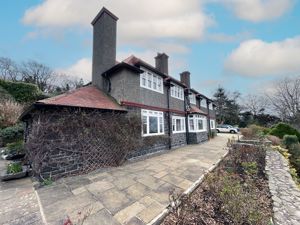 Photo 75- click for photo gallery